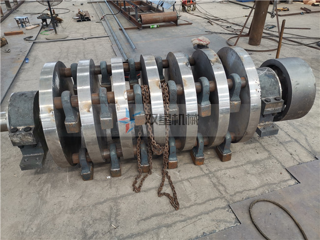 <a href='http://www.liufengny.cn/psxl/4.html' target='_blank'><span>廢鋼破碎機</span></a><a href='http://www.liufengny.cn/scxc/1572.html' target='_blank'><span>錘頭</span></a>